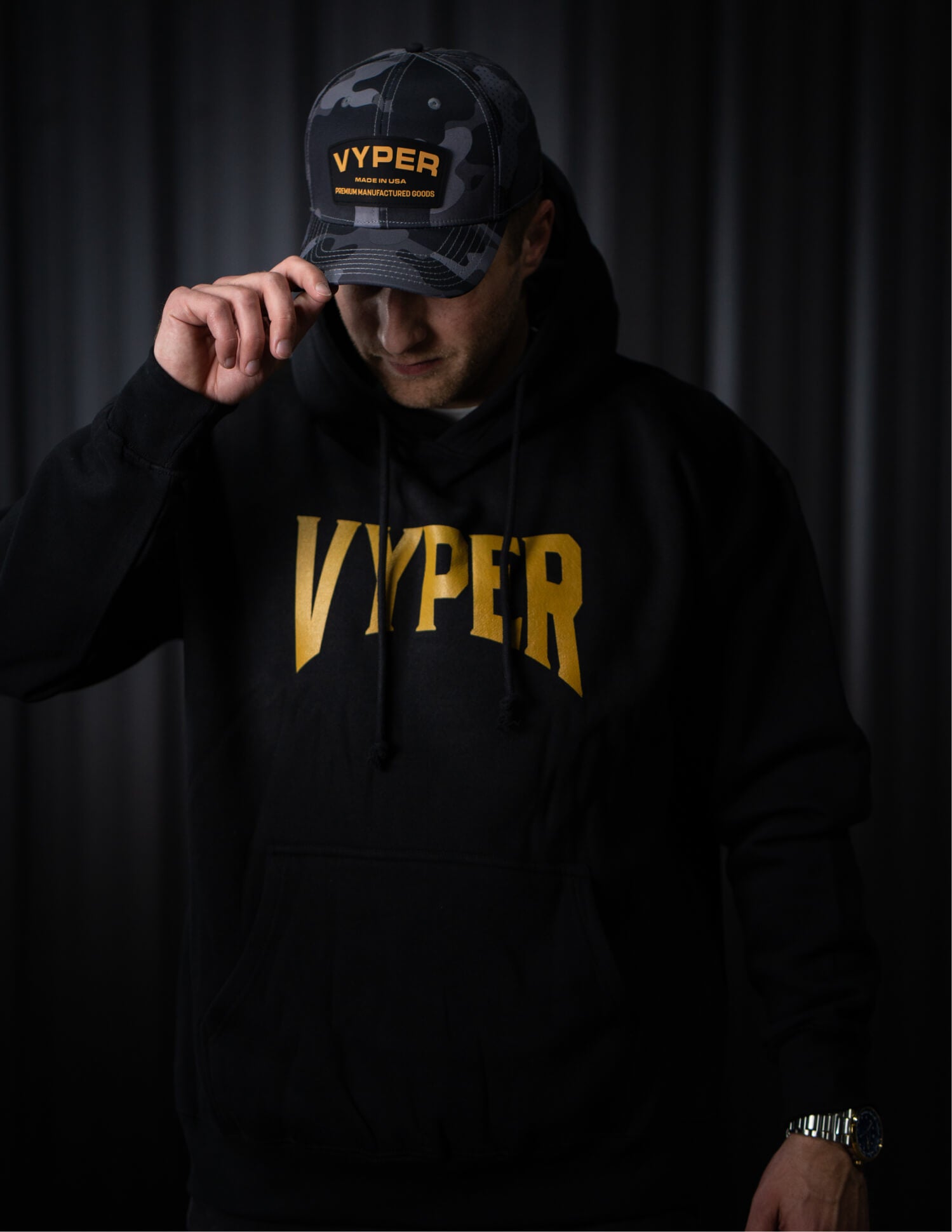 VYPER CURVED HOODIE