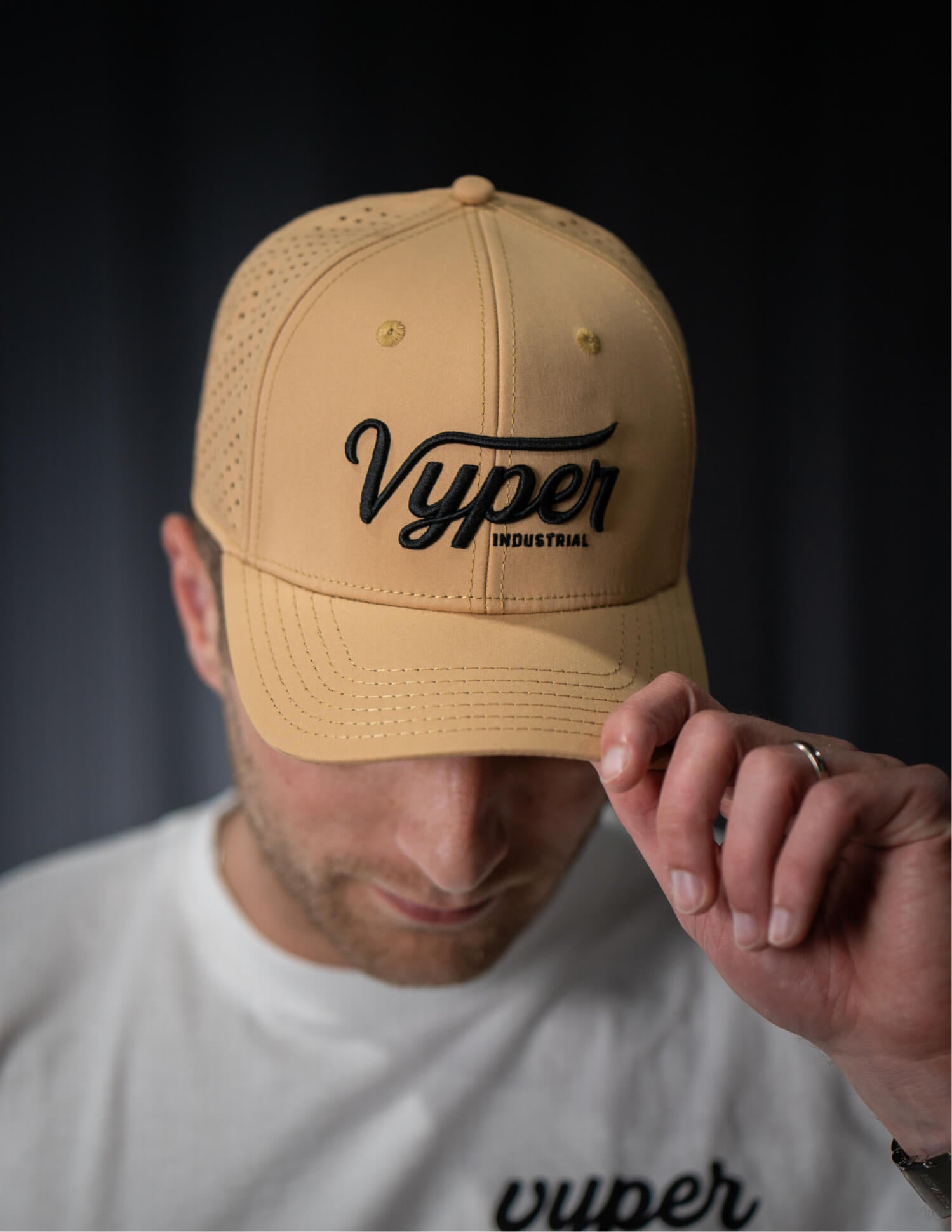 VYPER SCRIPT COMFORT HAT