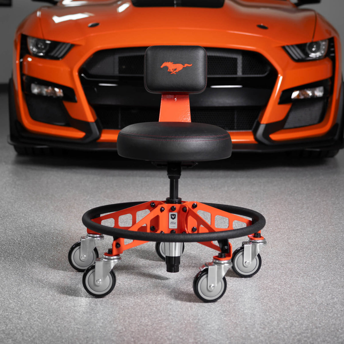 FORD MUSTANG® - COMPETITION ORANGE (ROBUST)