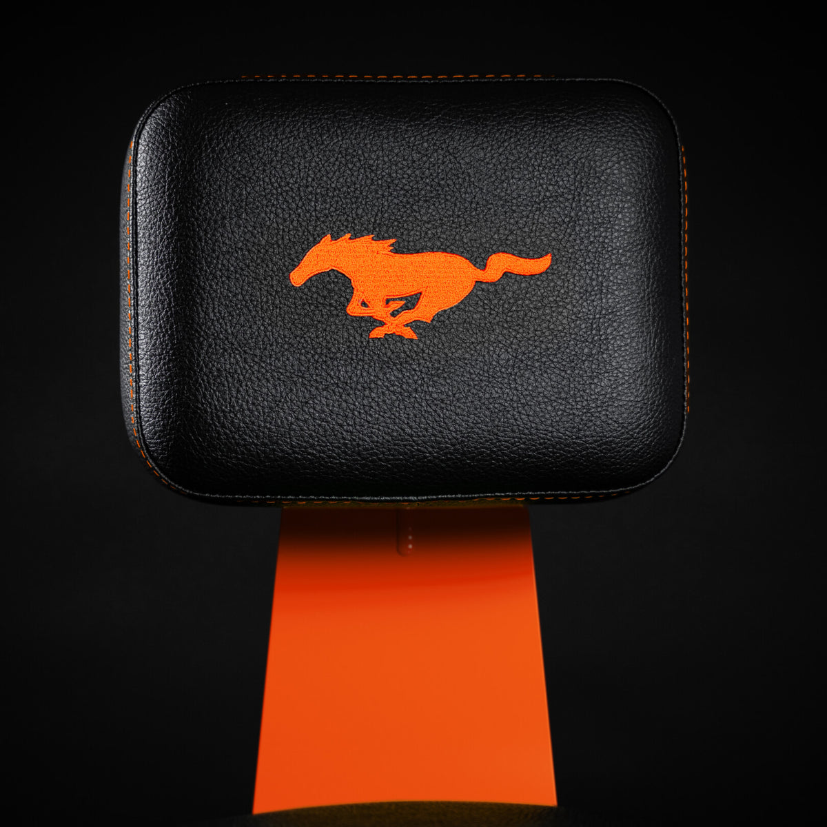FORD MUSTANG® - COMPETITION ORANGE (ROBUST)