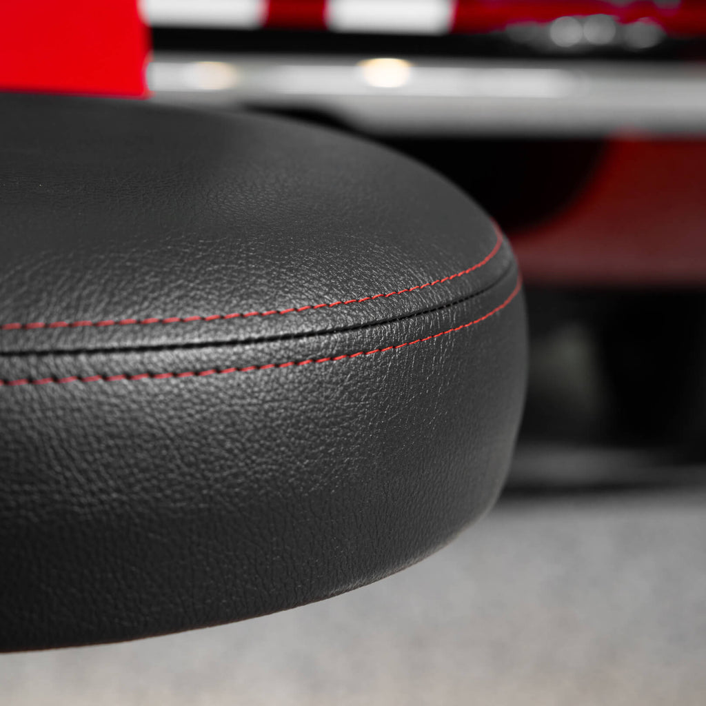 FORD MUSTANG® - RACE RED