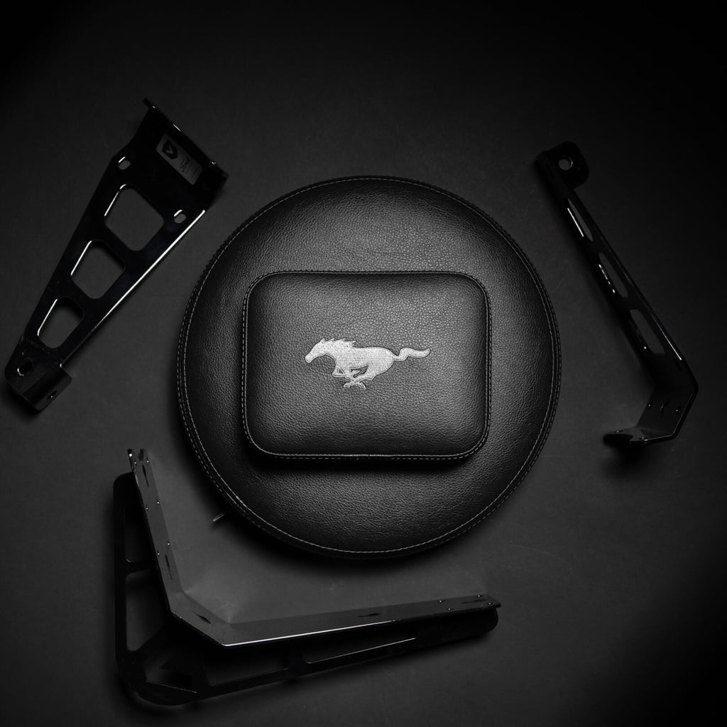 FORD MUSTANG® - SHADOW BLACK (ELEVATED)
