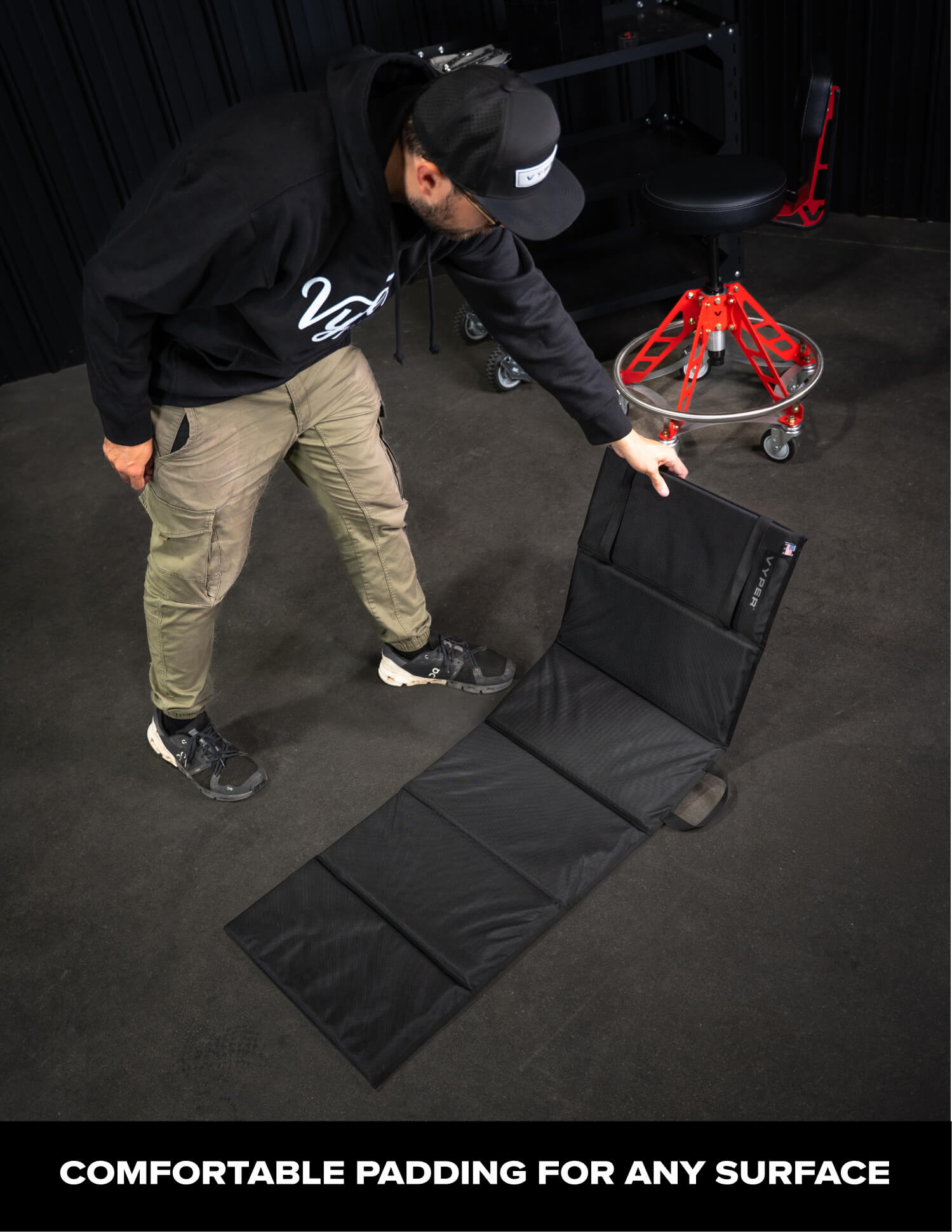 FOLDABLE FOAM CREEPER