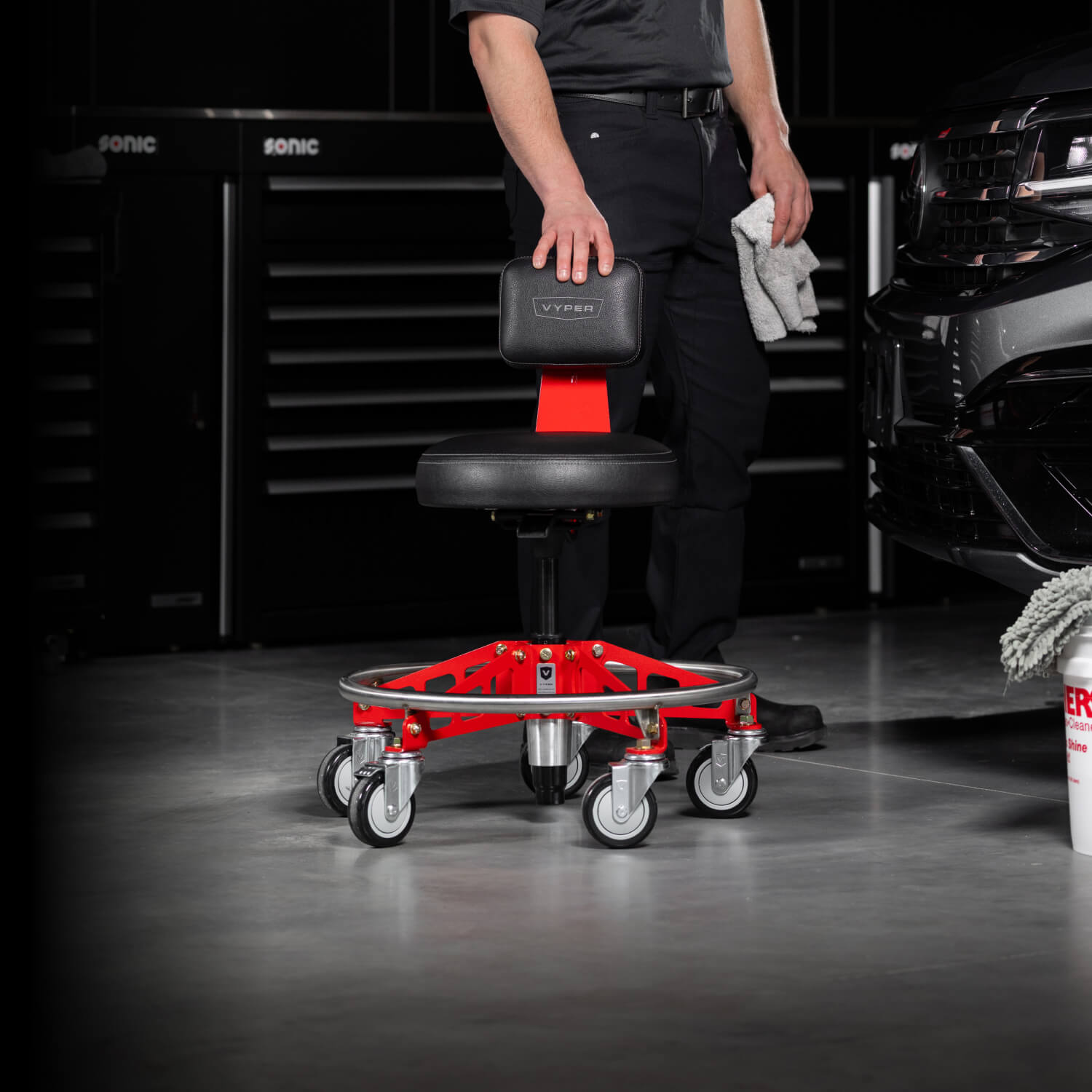コンランショップ ワイヤーワークスwireworks ステップ スツール 台 No. 9 Chase Elliott Edition | Heavy Duty Shop Chair | Vyper