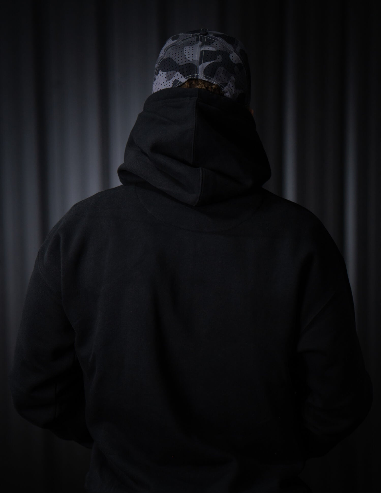 VYPER CURVED HOODIE