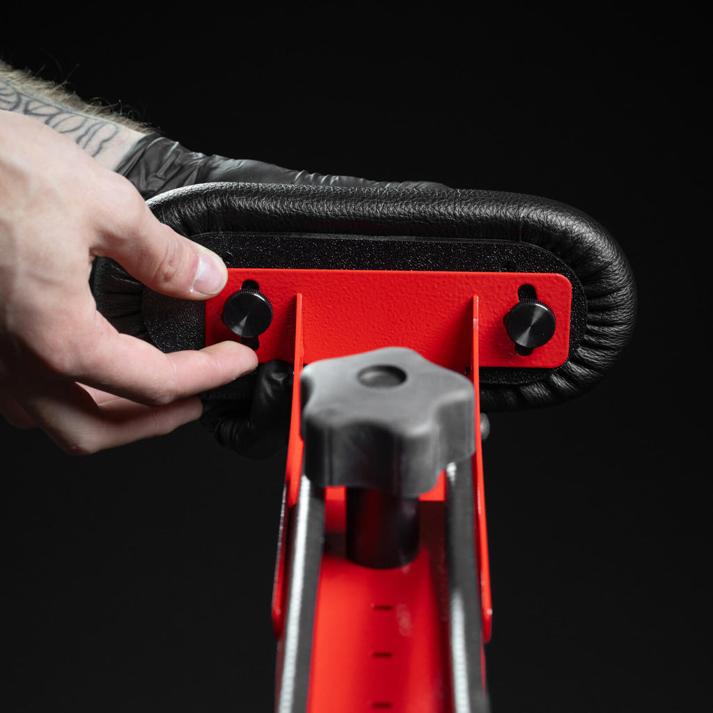 ADJUSTABLE ARMREST