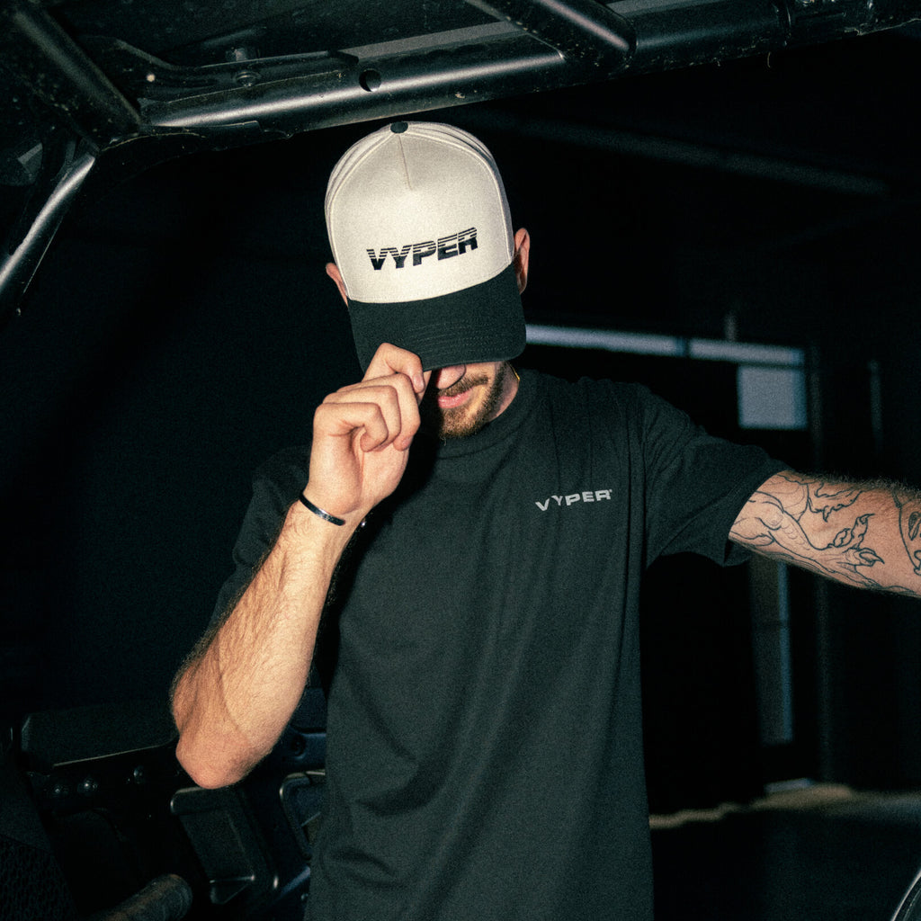 TRACKSIDE BLACK TWO-TONE HAT