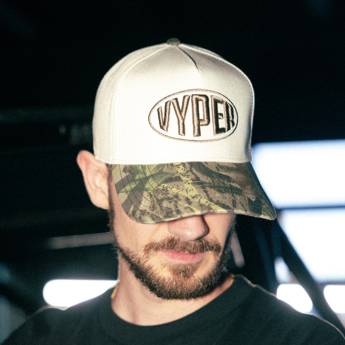 TRACKSIDE CAMO TWO-TONE HAT
