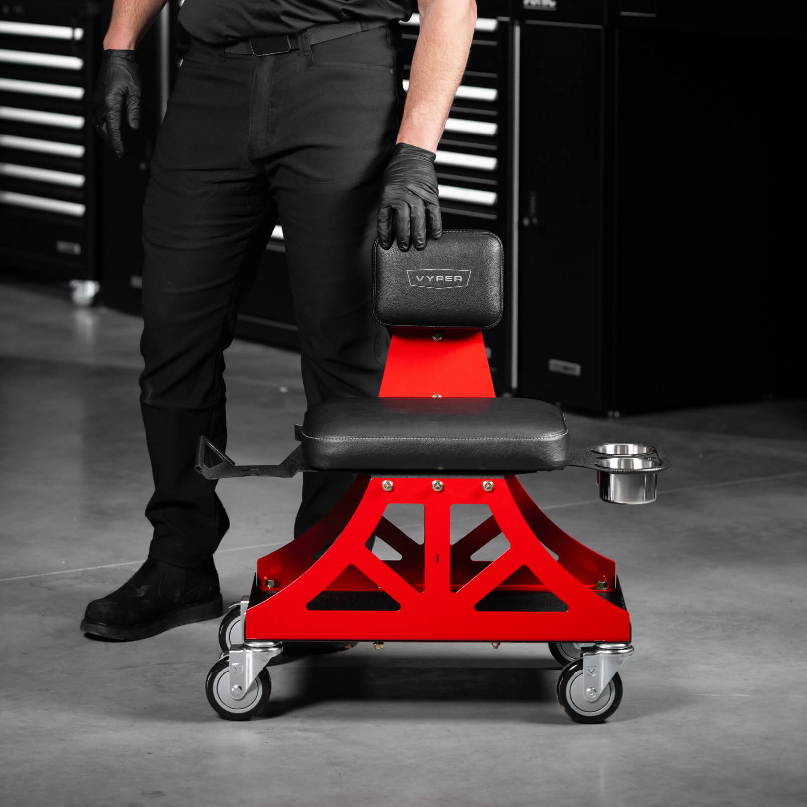 Fully Loaded Low-Pro | Detailing Stool with Accessories | Vyper