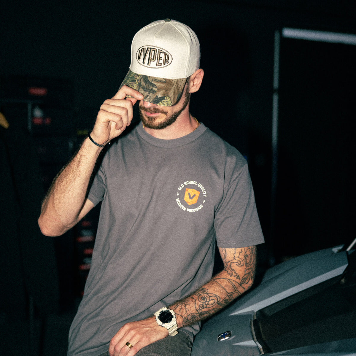 OLD SCHOOL TEE